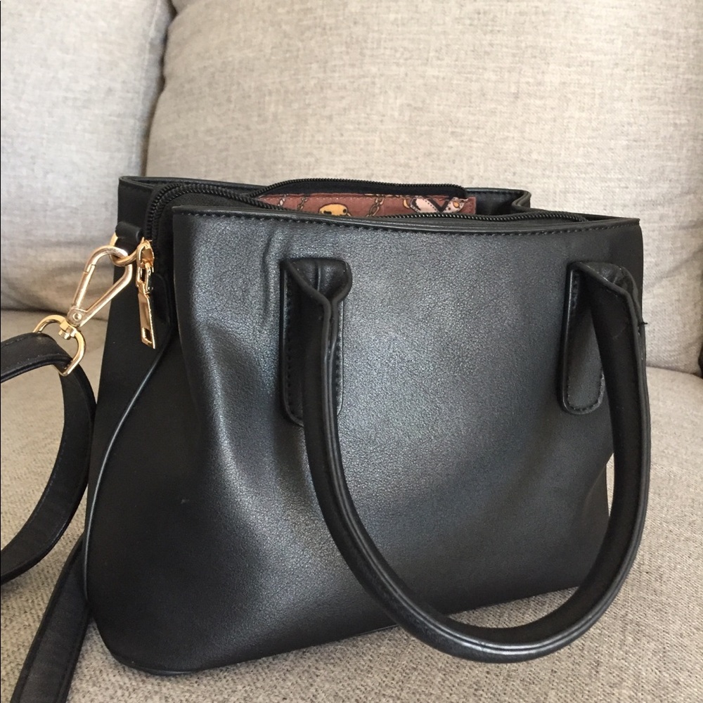 Purse - Picture 3 of 3